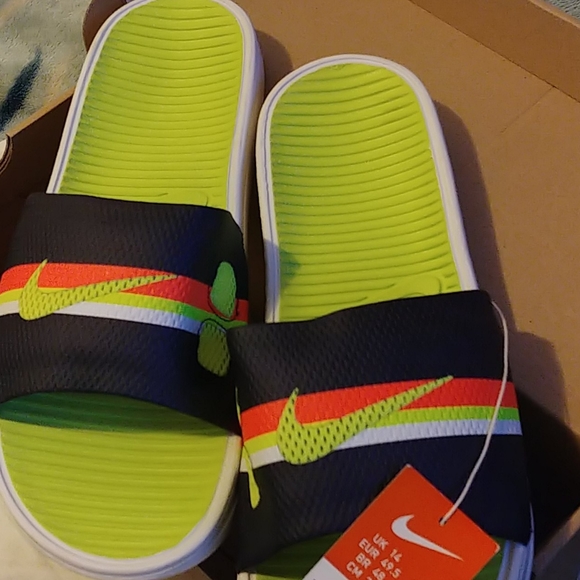 nike mens sandals uk